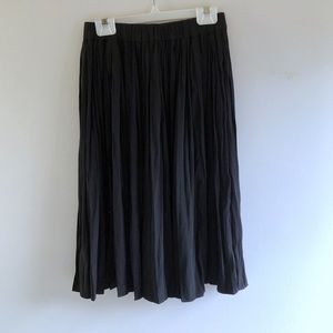 Wilfred Flowy Black Skirt